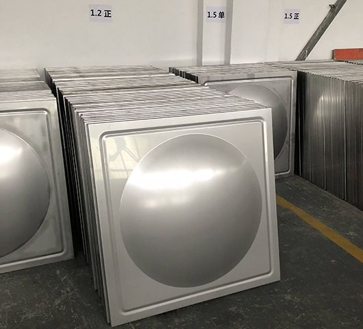 你知道不銹鋼水箱相比于其它材質(zhì)水箱好在哪里嗎？