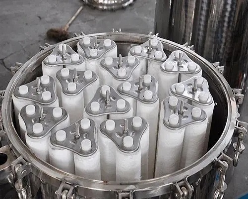 精密過濾器濾芯多長時(shí)間更換一次？-藍(lán)膜